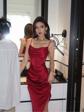 Red Satin Slip Dress without stretch